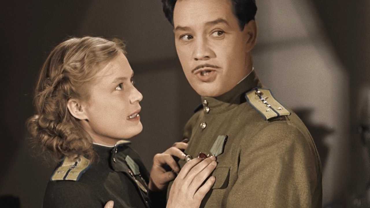 Фильм"небесный тихоход" (1945): актеры, судьба, сюжет, николай крючков, песня - 24сми