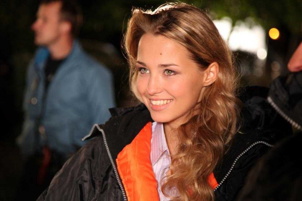 15 эпизодов, когда sia сняла парик и показала лицо