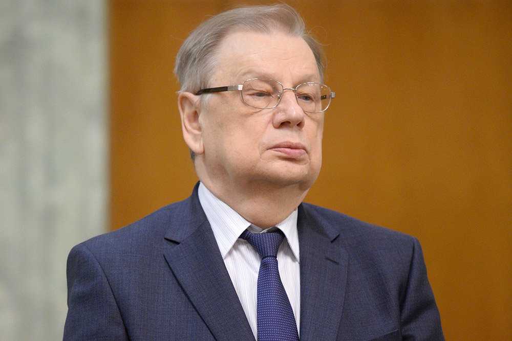 Гундяев кирилл: биография, фото, семья, жена и дети, карьера :: syl.ru