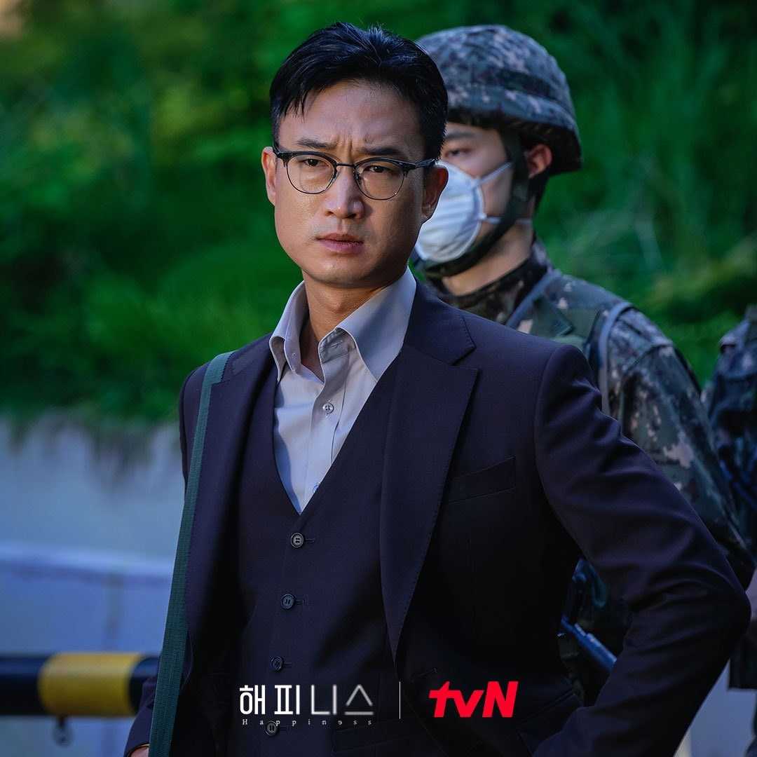 Контакт (2021) — информация о сериале, описание серий